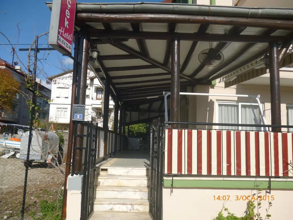 Cicek Hotel & Apartments Fethiye 2*,